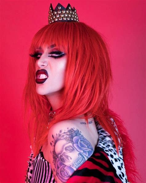 adore drag queen.